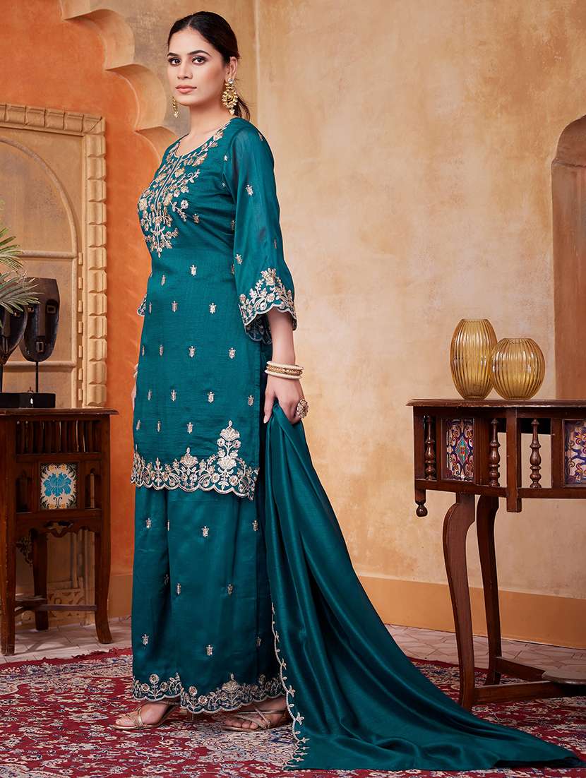 women embroidered three quarter sleeves kurta palazzo set with dupatta - 22577449 -  Standard Image - 3