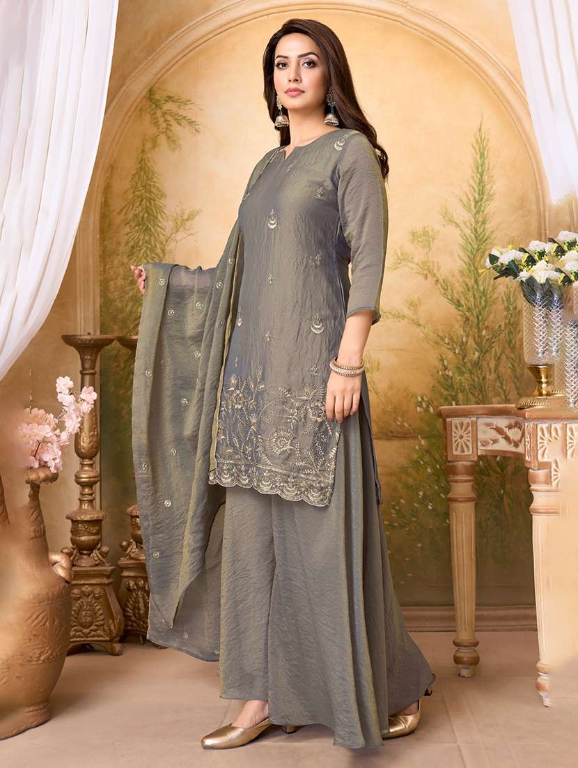 women embroidered three quarter sleeves kurta palazzo set with dupatta - 22577457 -  Standard Image - 3