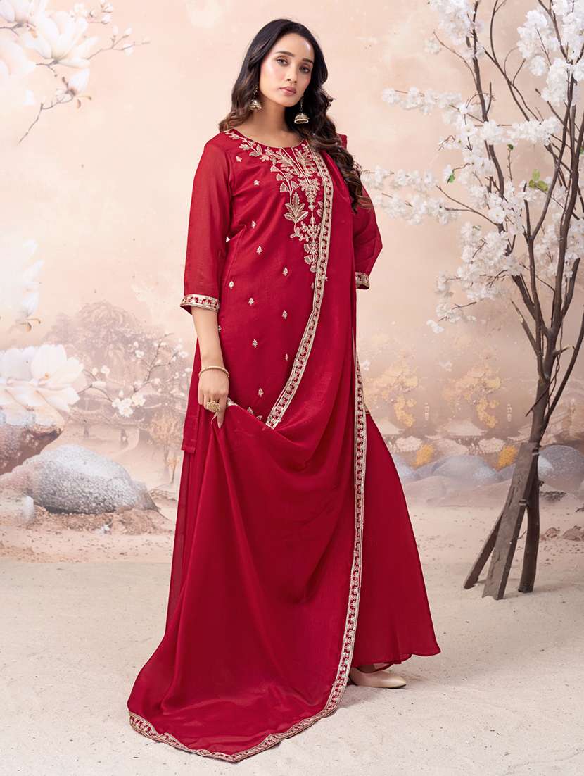 women embroidered three quarter sleeves kurta pant set with dupatta - 22577469 -  Standard Image - 3