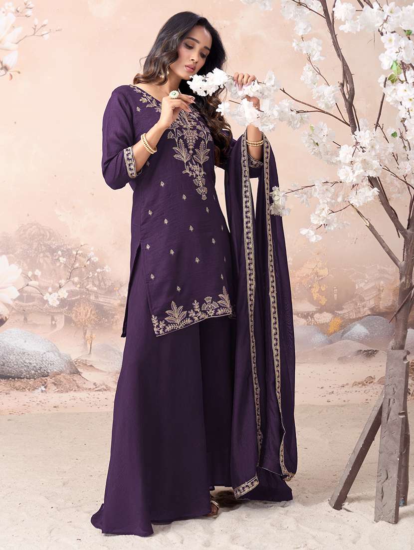 women embroidered three quarter sleeves kurta palazzo set with dupatta - 22577470 -  Standard Image - 3