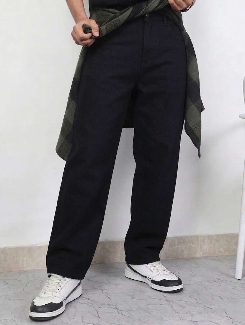 men solid mid rise straight jeans