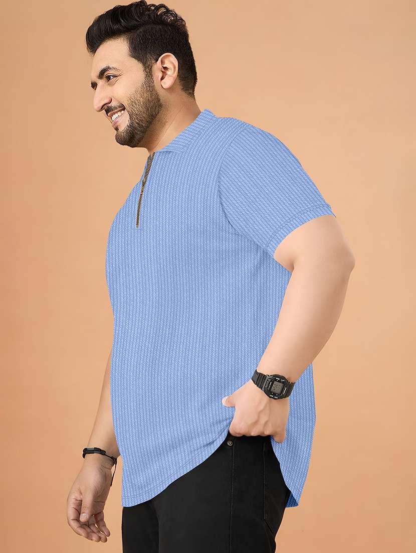 Men Textured Short Sleeves Polo T-shirt - 22577576 -  Standard Image - 3