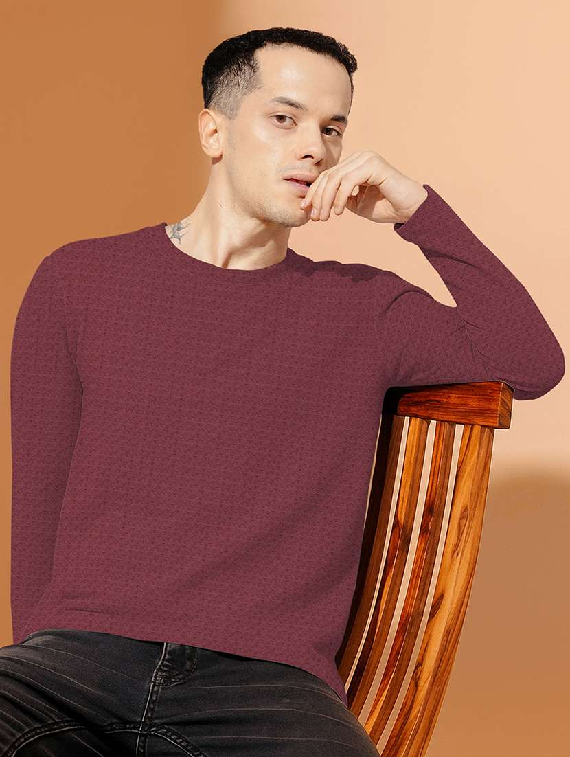 men textured long sleeves regular fit t-shirt
