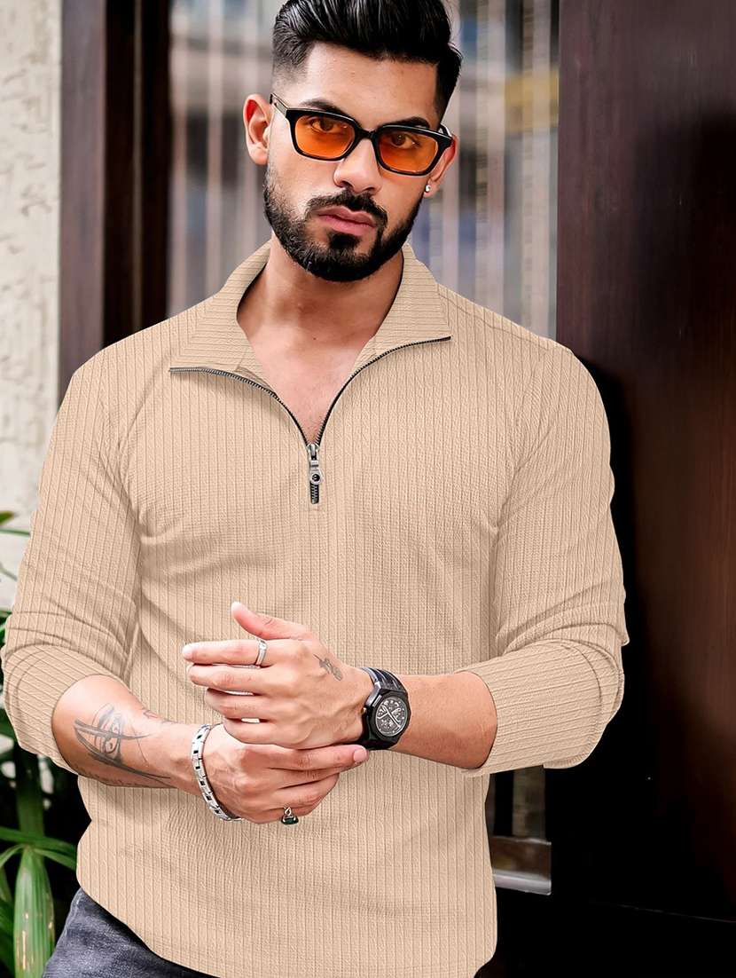 men textured long sleeves polo t-shirt