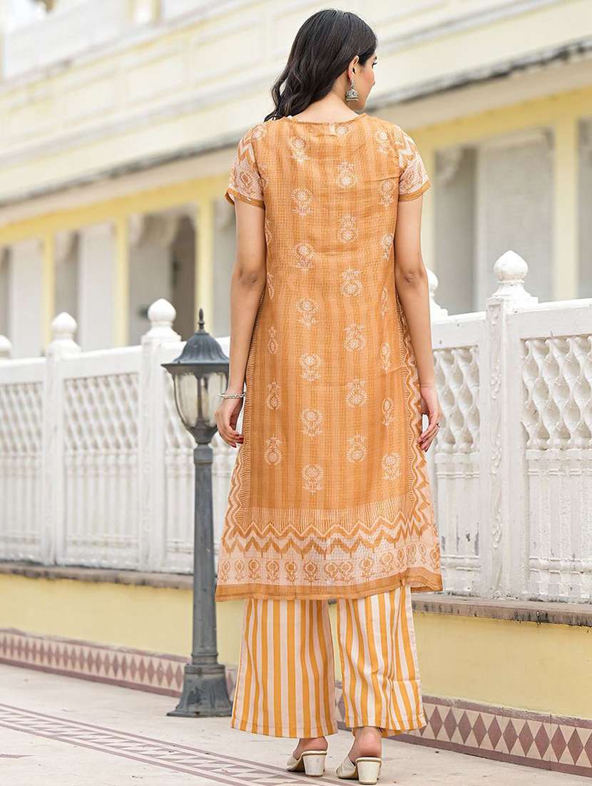 Women Printed Short Sleeves Kurta Pant Set With Jacket - 22578386 -  Standard Image - 5