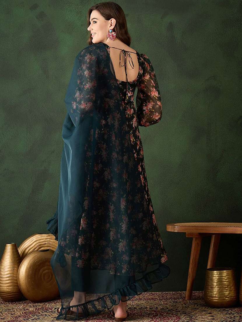 women printed long sleeves kurta pant set with dupatta - 22578411 -  Standard Image - 3