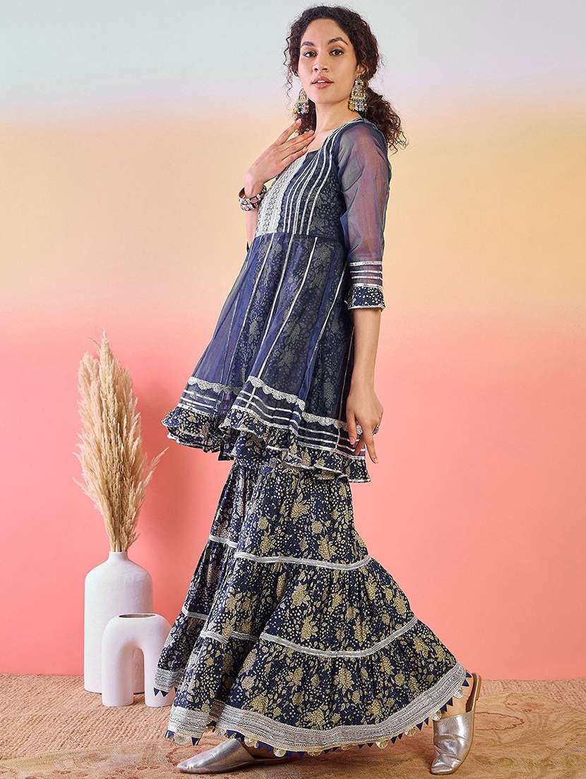 Women Printed Three Quarter Sleeves Kurta Sharara Set - 22578420 -  Standard Image - 3