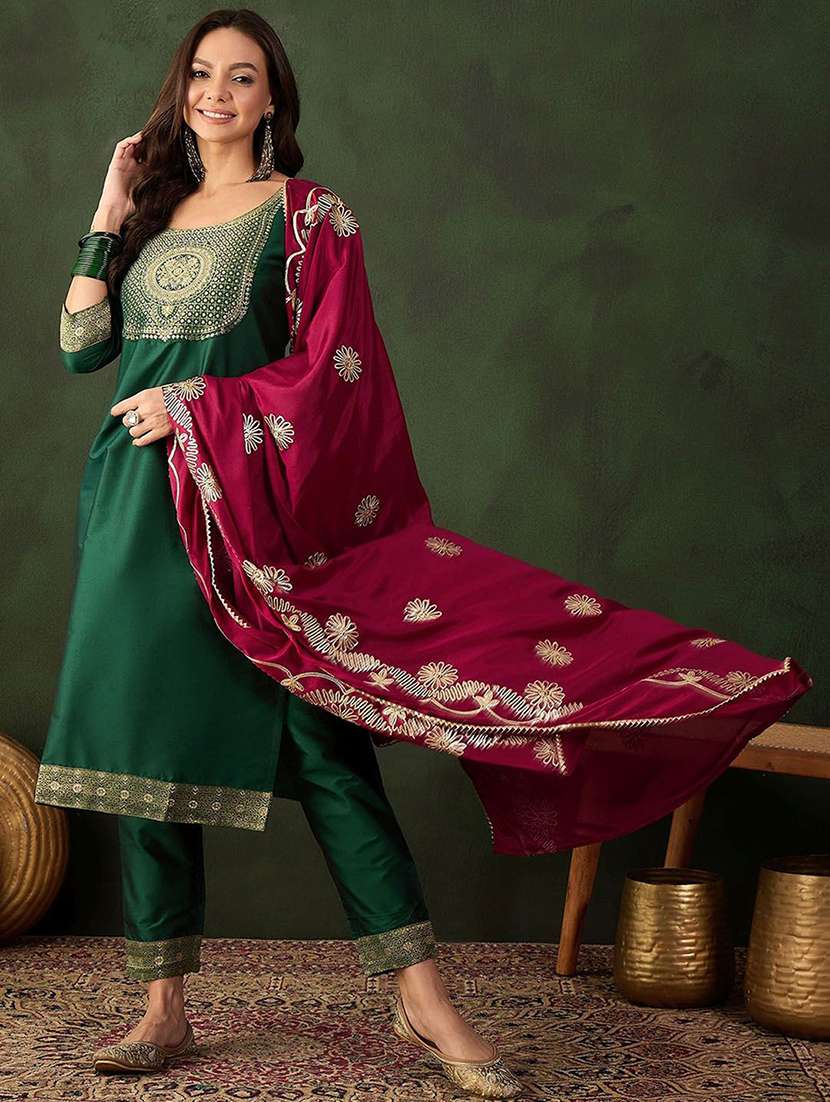 women self design three quarter sleeves kurta pant set with dupatta
