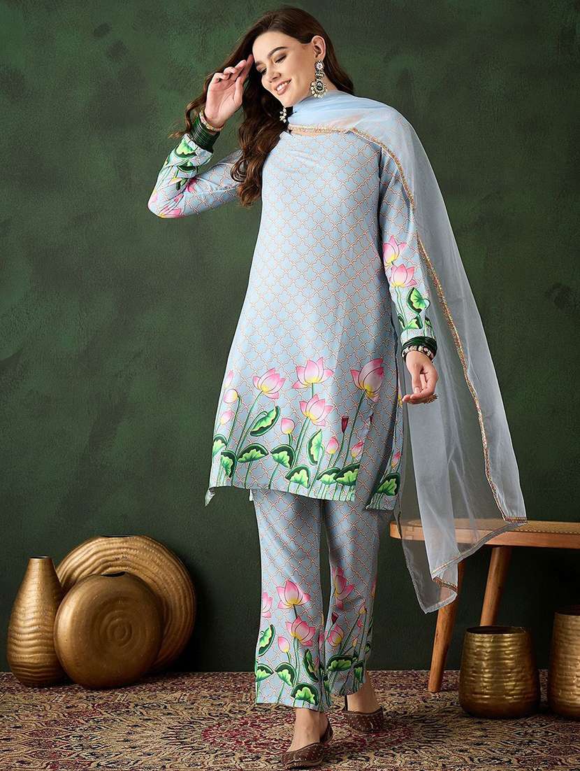 women printed long sleeves kurta pant set with dupatta