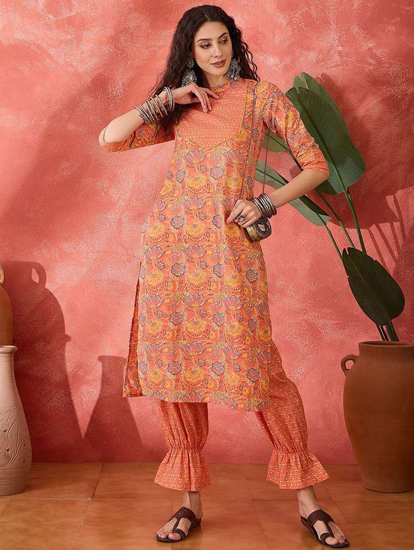 women printed three quarter sleeves kurta salwar set