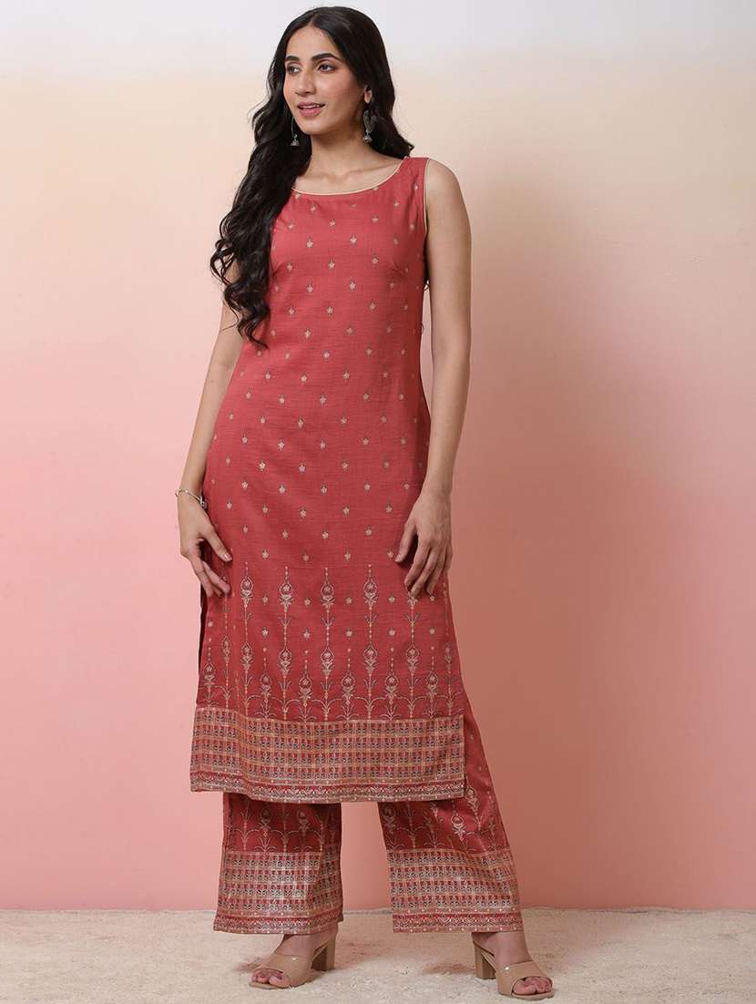 women printed sleeveless kurta pant set