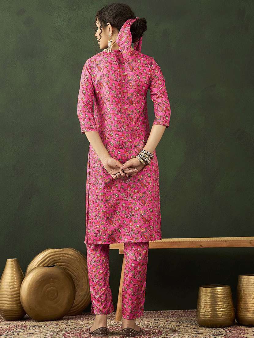 women printed three quarter sleeves kurta pant set - 22578521 -  Standard Image - 3