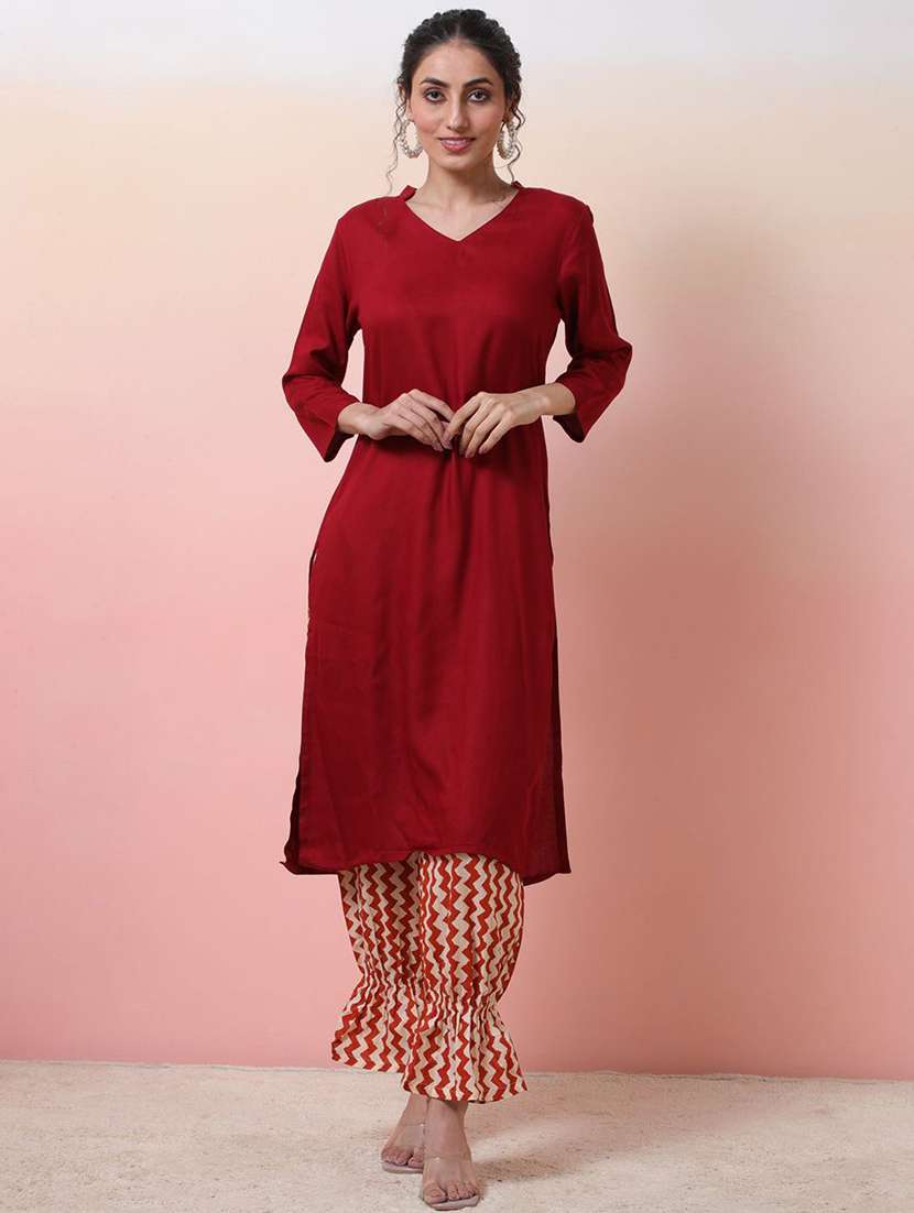 women solid three quarter sleeves kurta salwar set