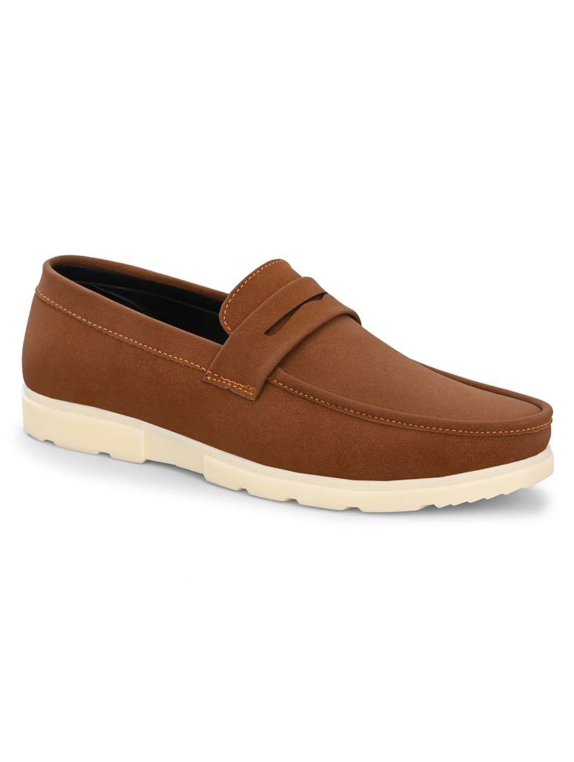 men solid slip on loafer