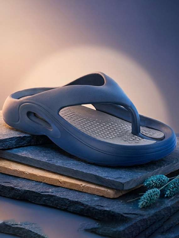 men solid toe separator slipper