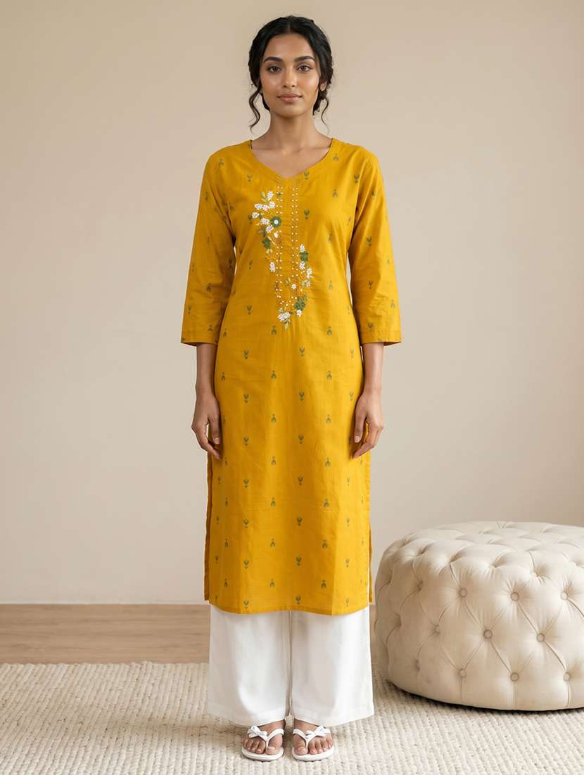 women printed three quarter sleeves straight kurta