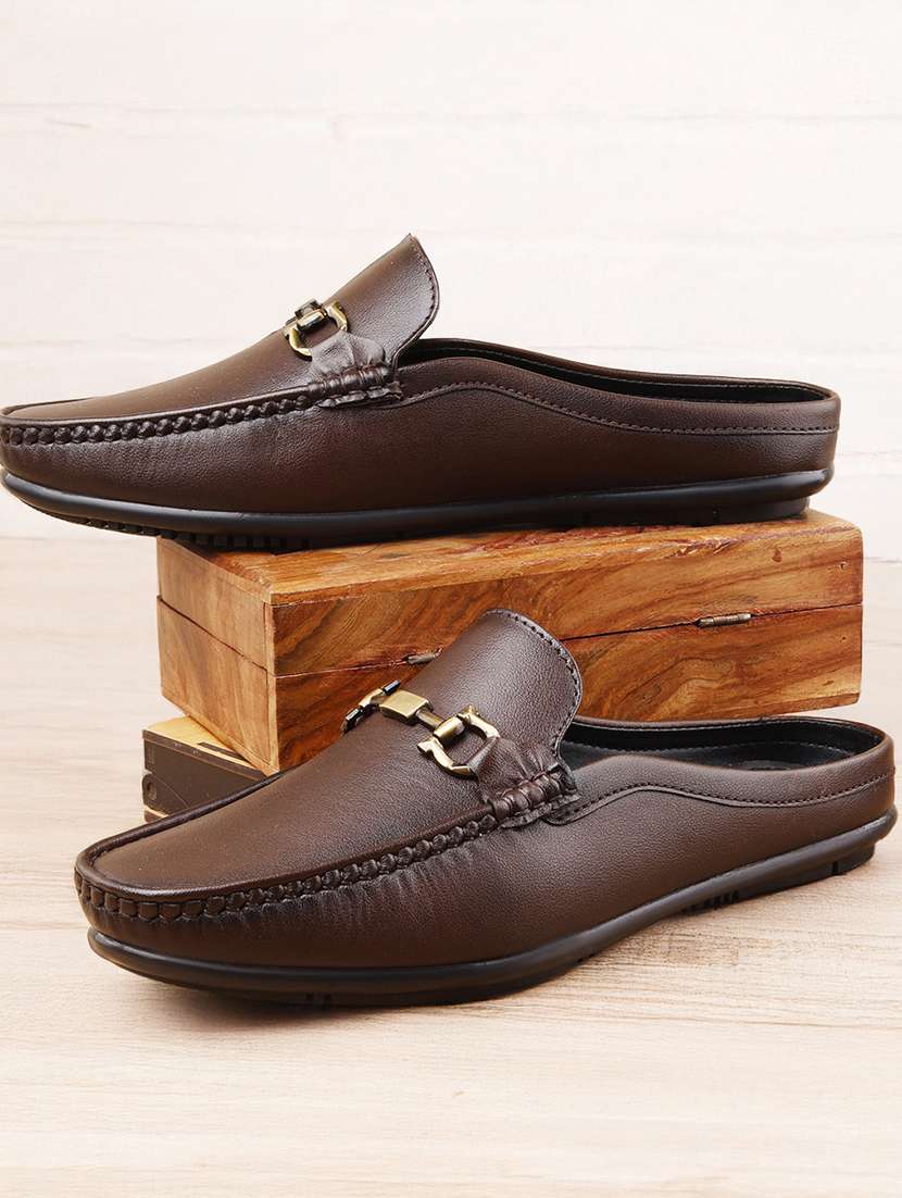 men solid slip on horsebit loafer