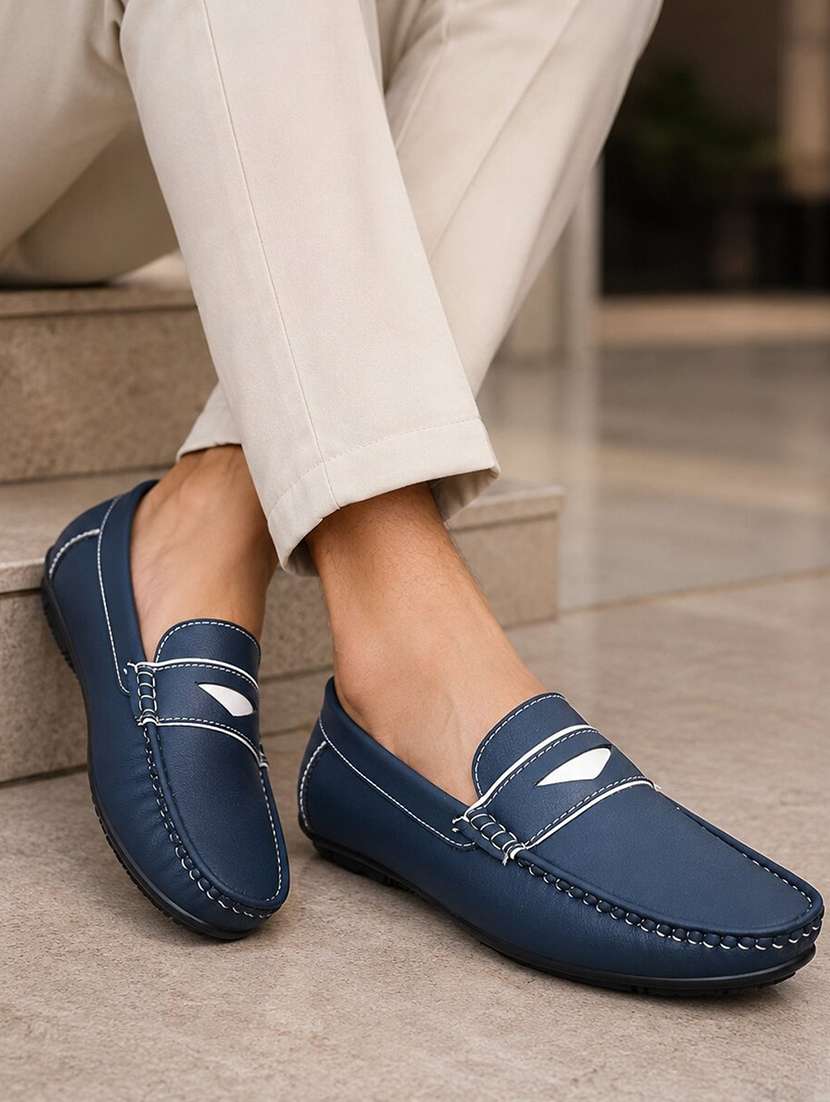 Men Solid Slip On Loafer - 22578966 -  Standard Image - 5