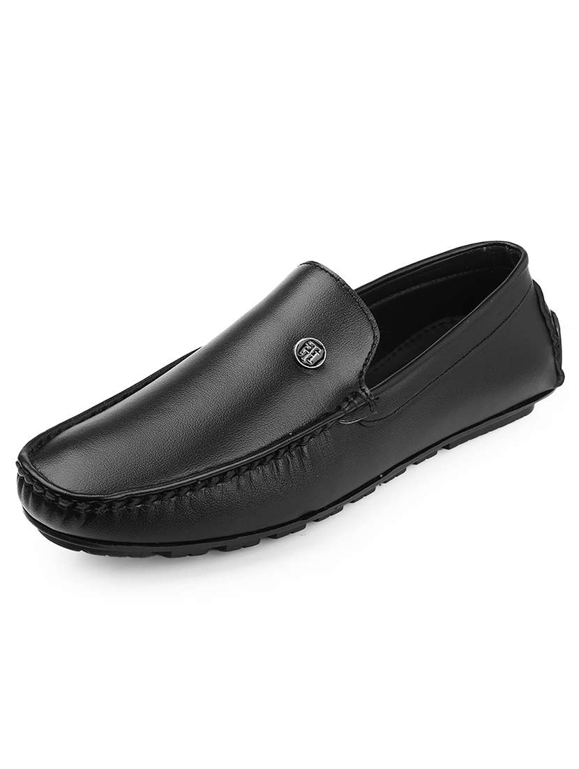 men solid slip on loafer - 22578971 -  Standard Image - 3