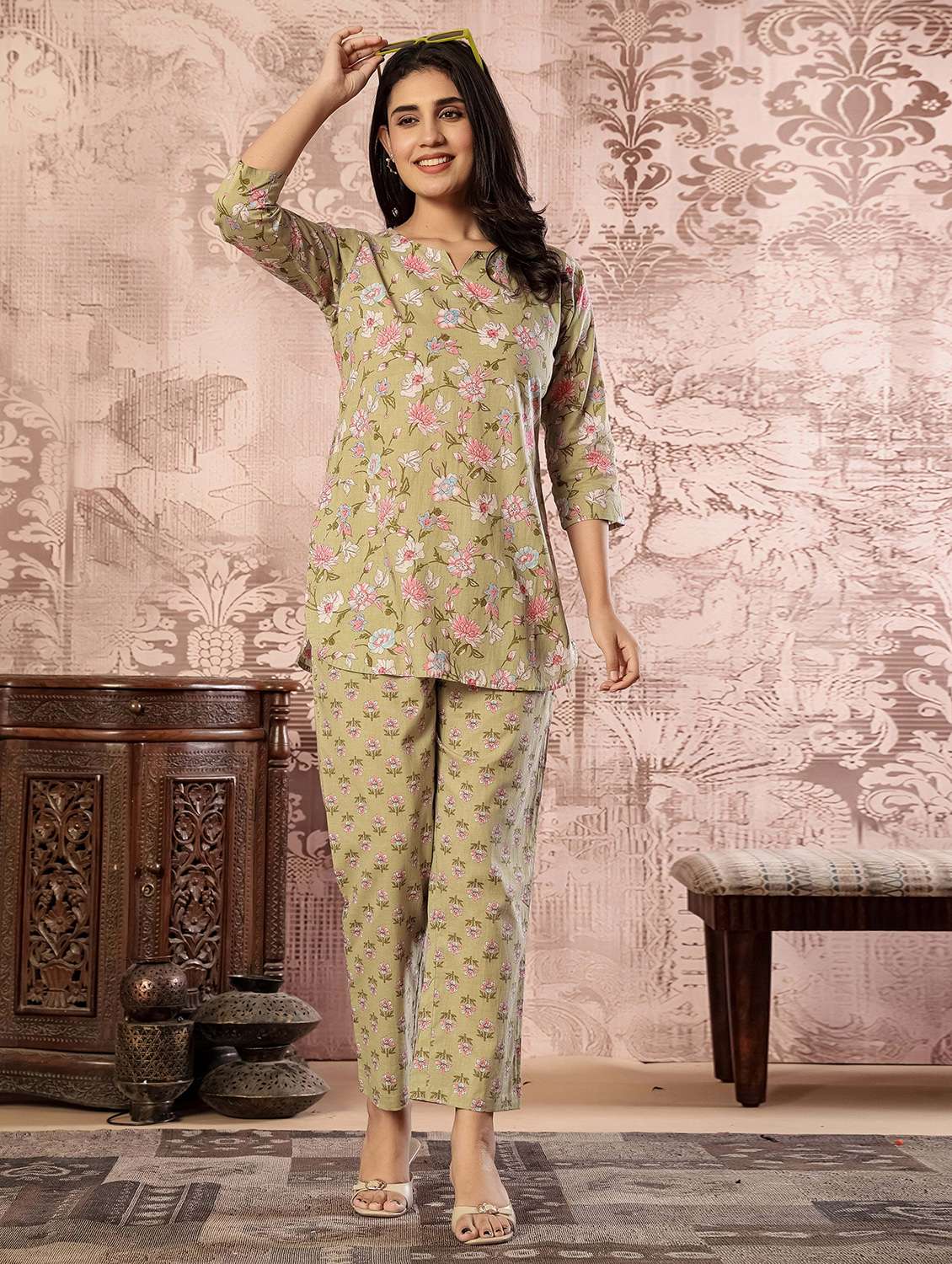 women printed three quarter sleeves ethnic co-ord set