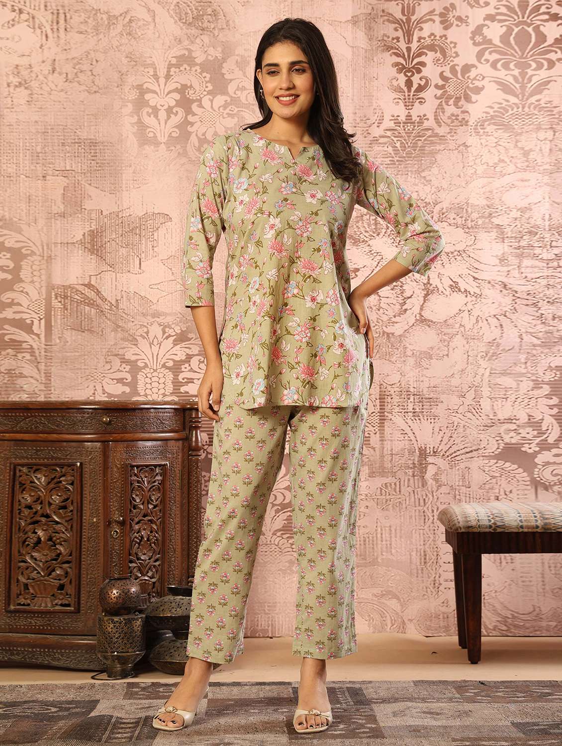 women printed three quarter sleeves ethnic co-ord set - 22579044 -  Standard Image - 5