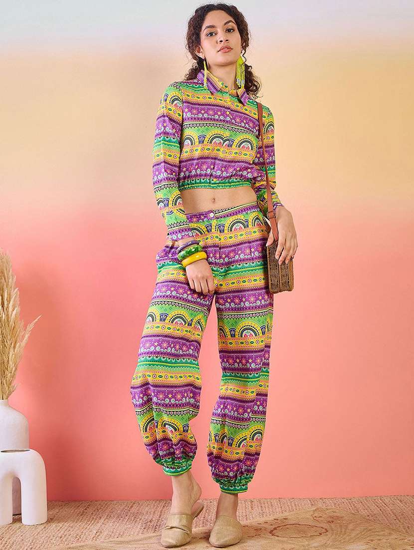 women printed long sleeves shirt and trouser co-ord set