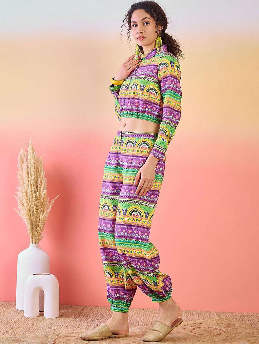 women printed long sleeves shirt and trouser co-ord set - 22579061 -  Standard Image - 3