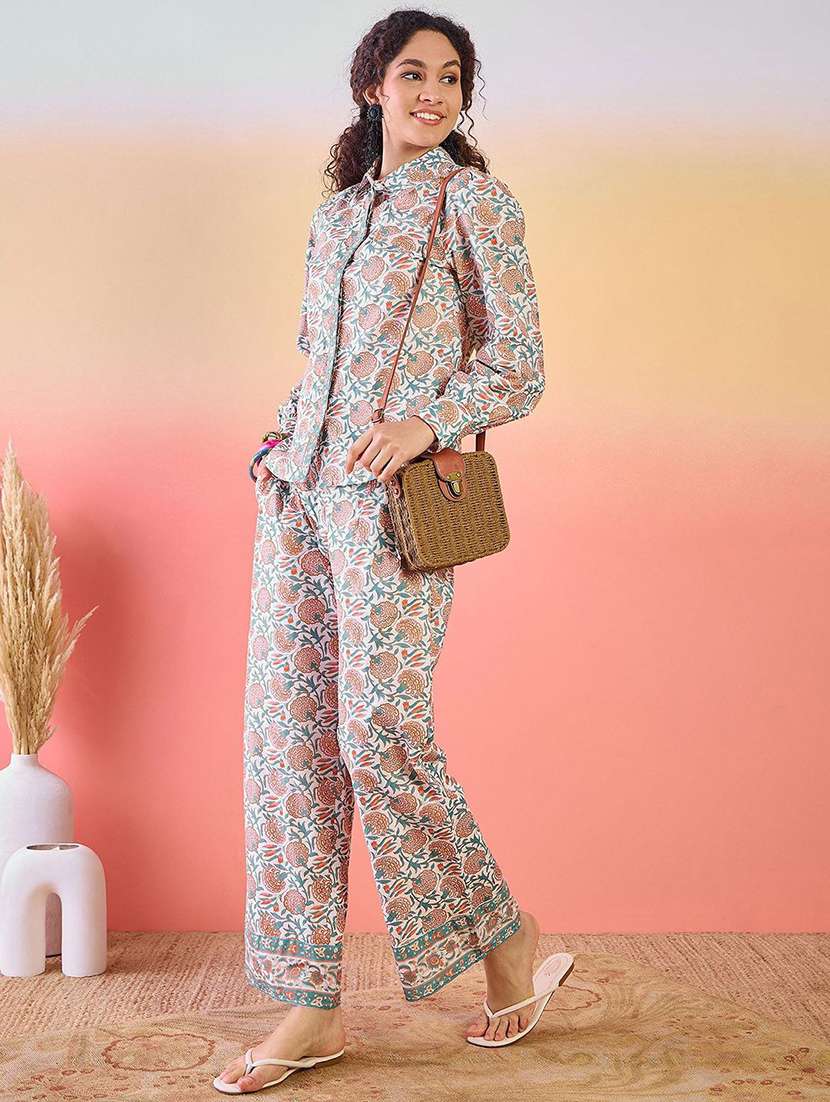 women printed long sleeves shirt and trouser set