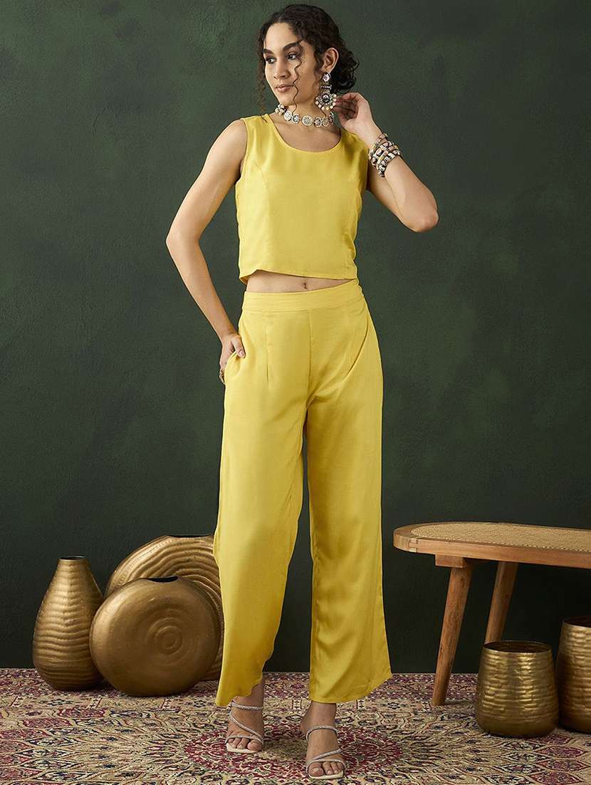women printed bell sleeves fusion set - 22579066 -  Standard Image - 3