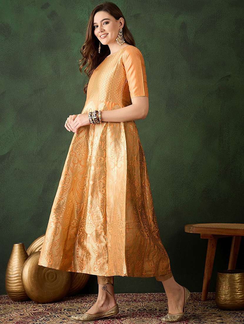 Women Self Design Three Quarter Sleeves Anarkali Kurta - 22579132 -  Standard Image - 3