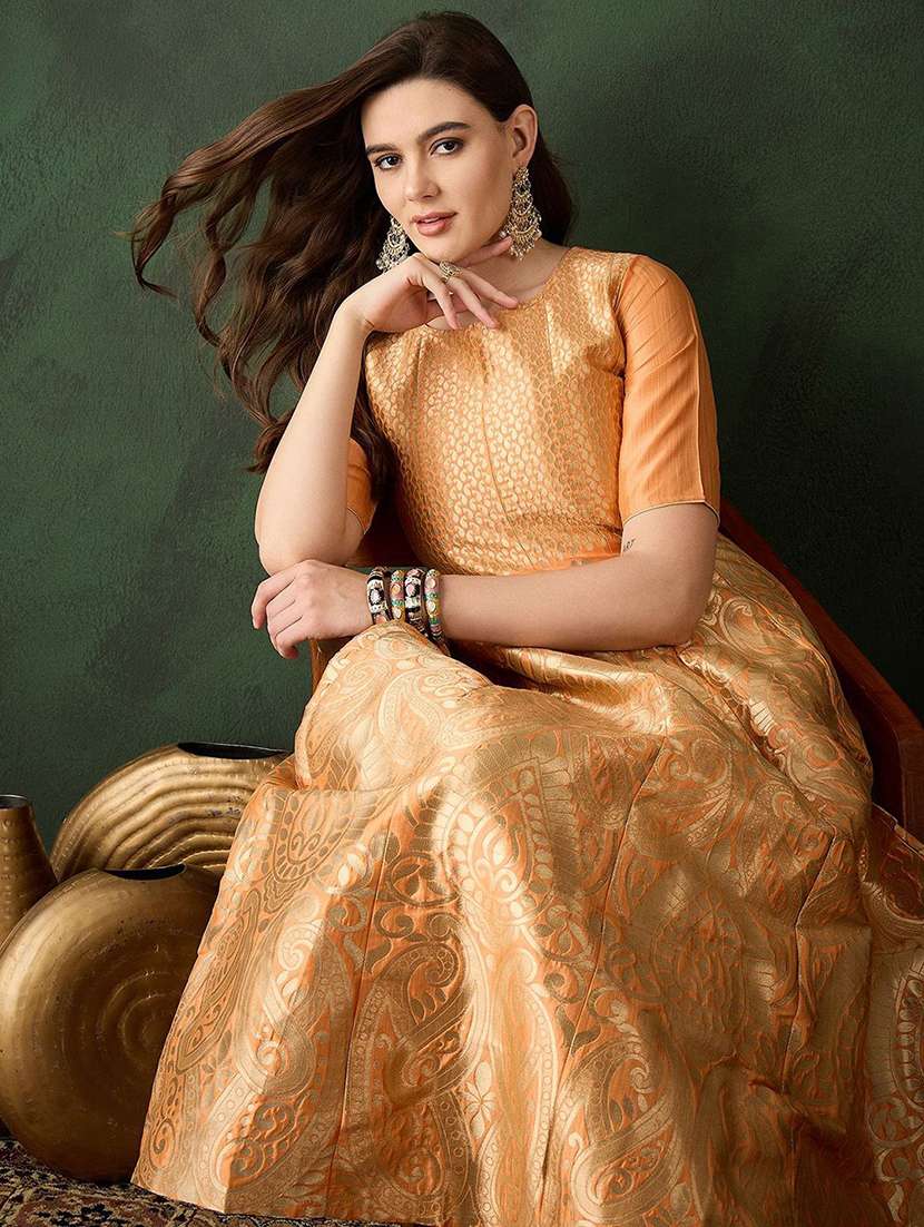 Women Self Design Three Quarter Sleeves Anarkali Kurta - 22579132 -  Standard Image - 5