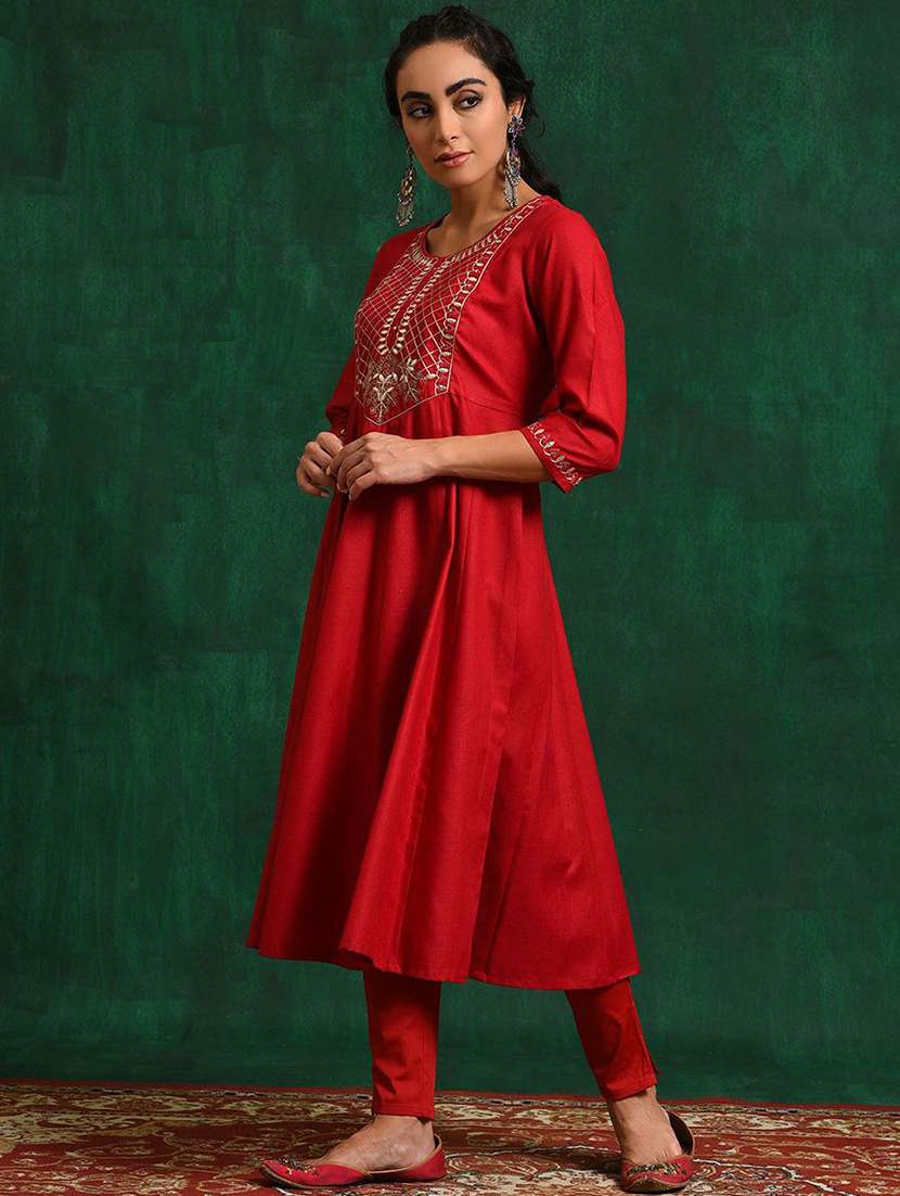 women solid with work three quarter sleeve anarkali kurta - 22579182 -  Standard Image - 3