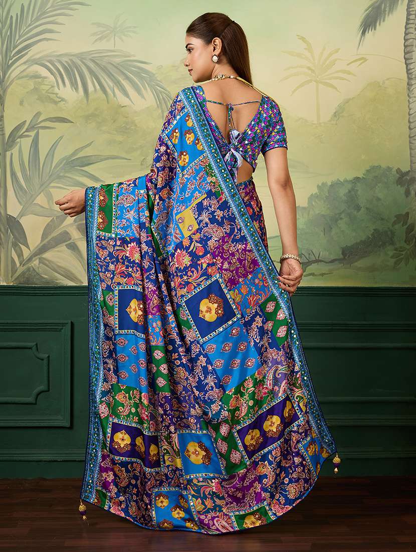 women printed mirror work saree with blouse - 22579263 -  Standard Image - 3