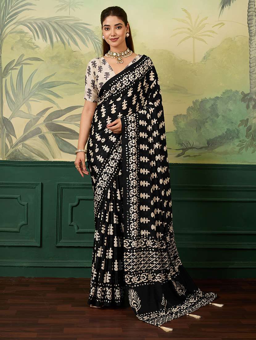 women printed mirror work saree with blouse