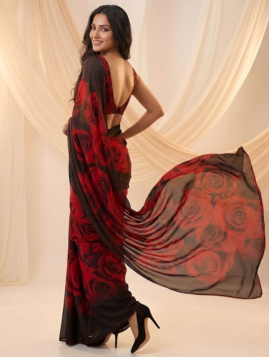 women printed casual wear saree with blouse - 22579281 -  Standard Image - 3