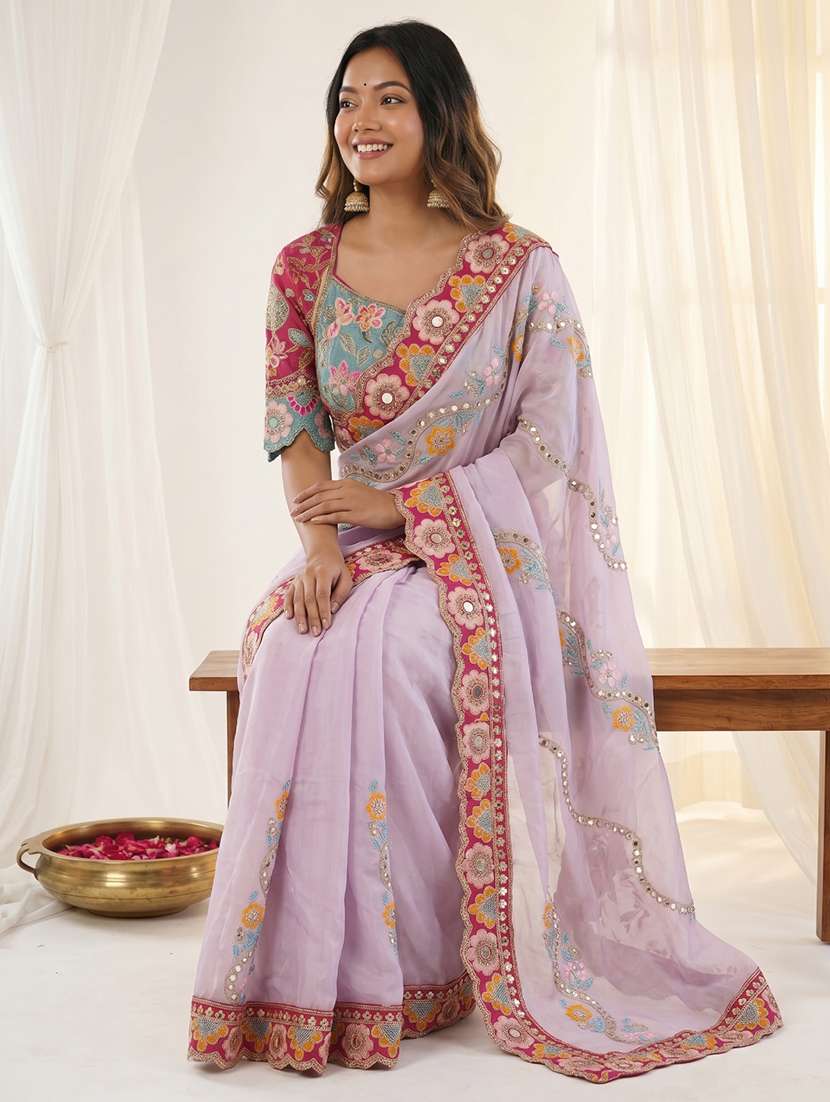 women solid with work embroidered saree with blouse - 22579307 -  Standard Image - 3
