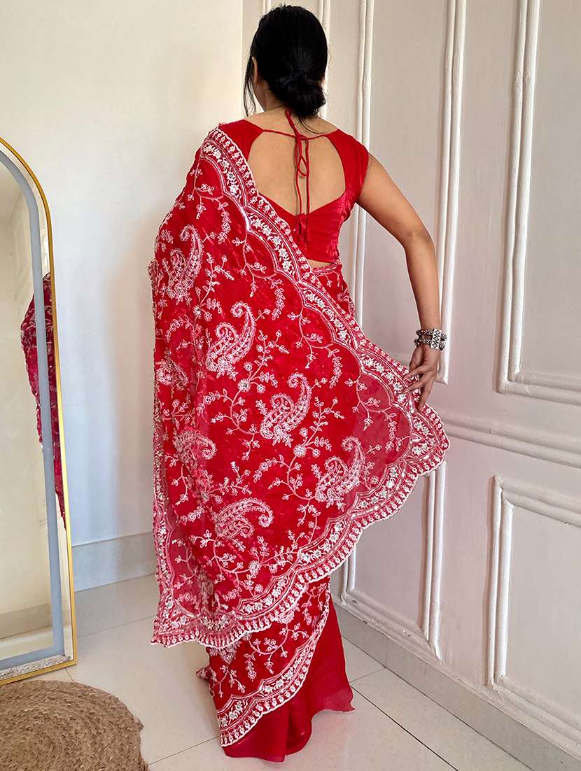 women solid with work embroidered saree with blouse - 22579358 -  Standard Image - 3