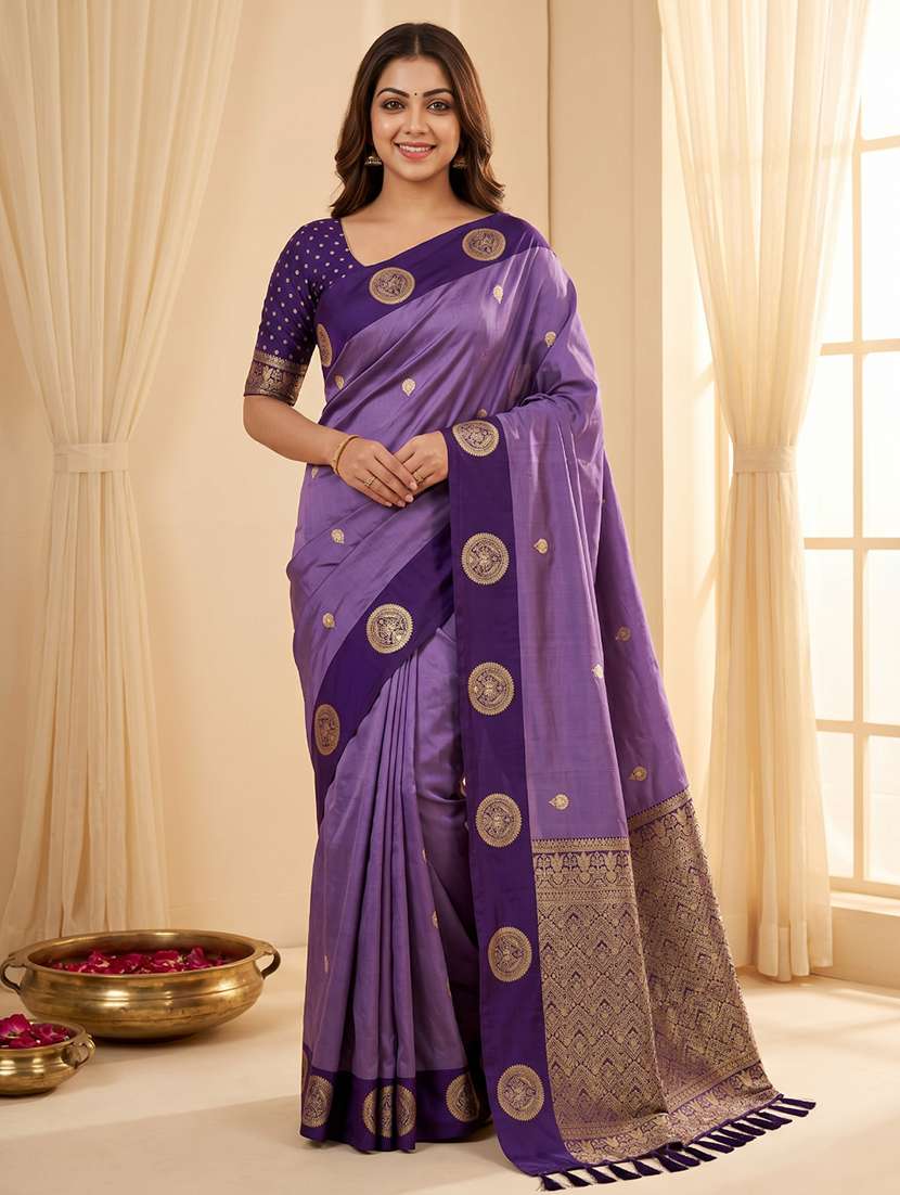 women self design banarasi saree with blouse