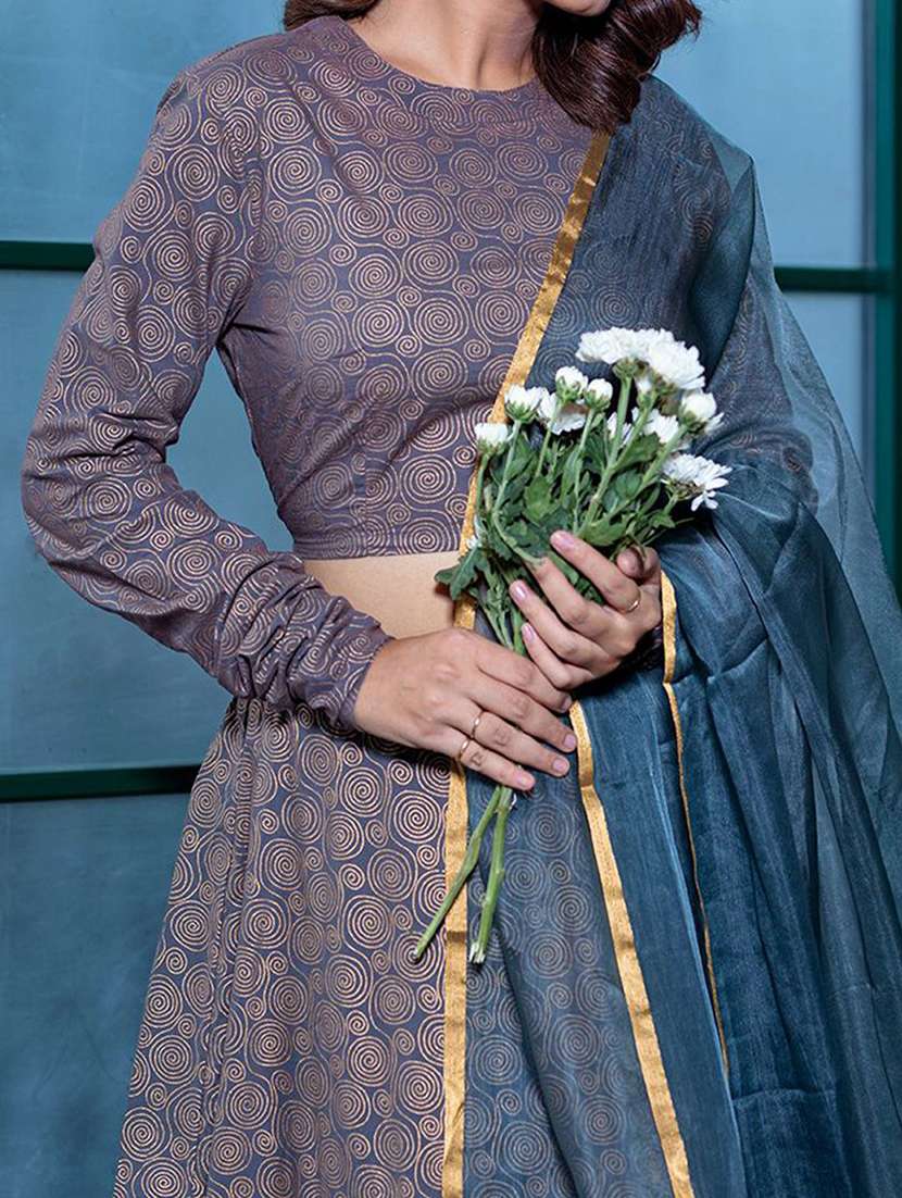 women printed long sleeves lehenga choli set - 22579460 -  Standard Image - 5