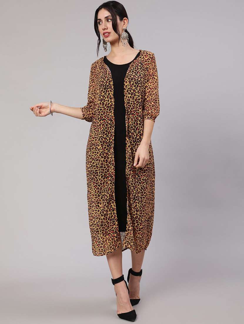 women animal printed three quarter sleeve shrug