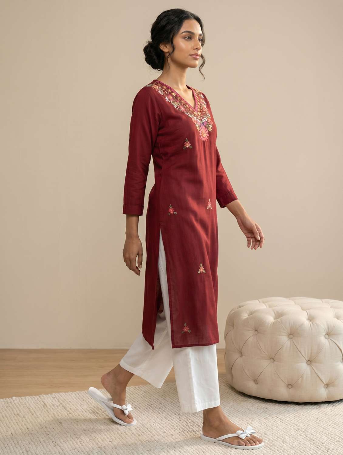 women embroidered three quarter sleeve straight kurta - 22579581 -  Standard Image - 3