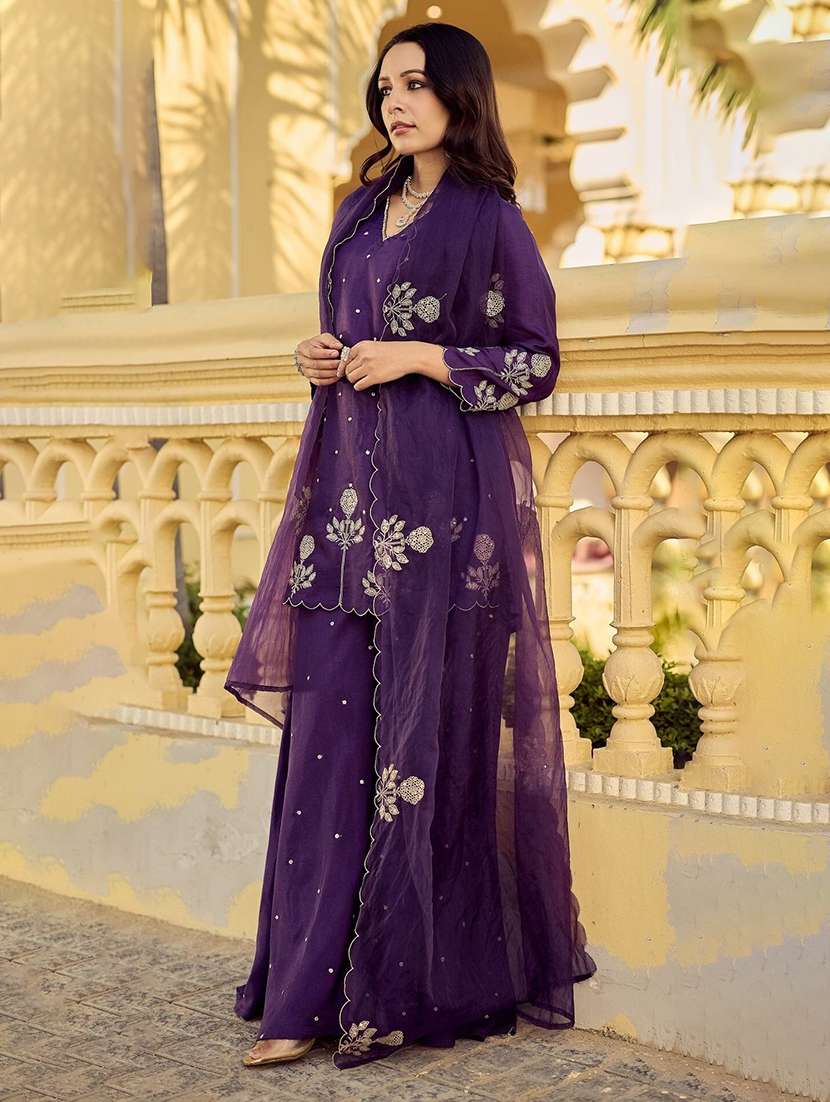 women embroidered three quarter sleeves kurta palazzo set with dupatta - 22579630 -  Standard Image - 3