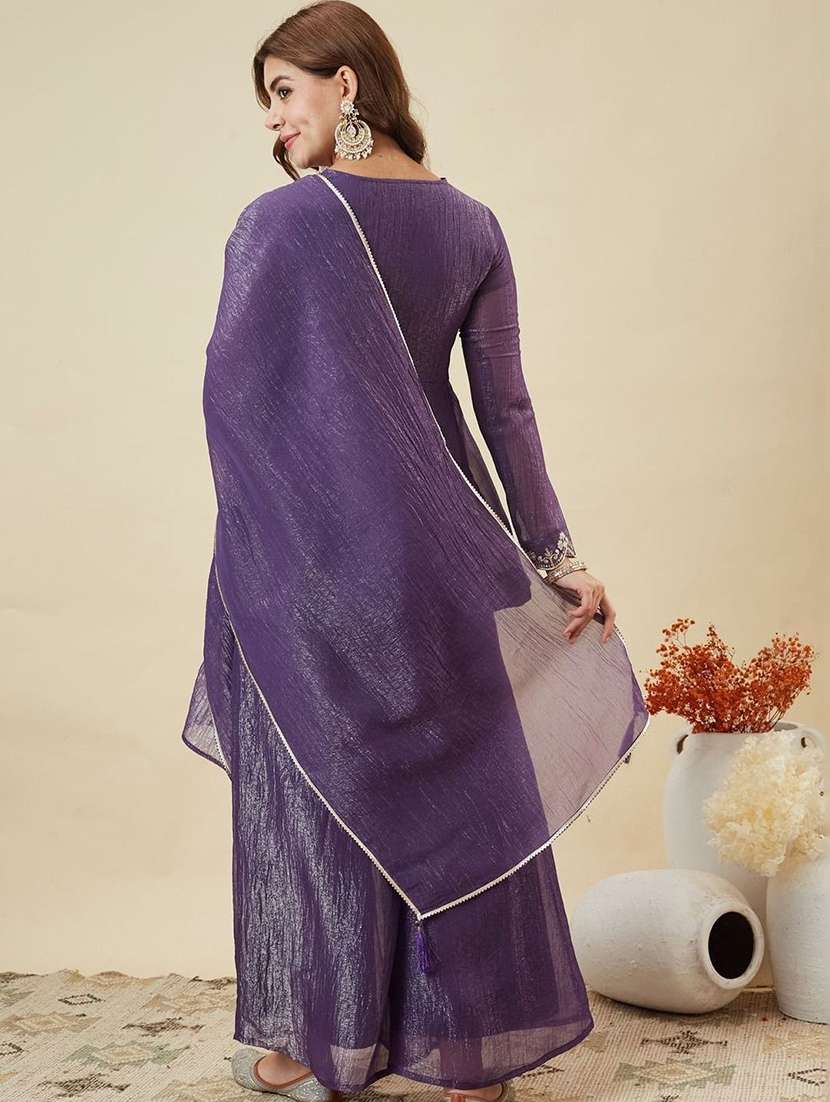 women embroidered long sleeves kurta palazzo set with dupatta - 22579644 -  Standard Image - 5