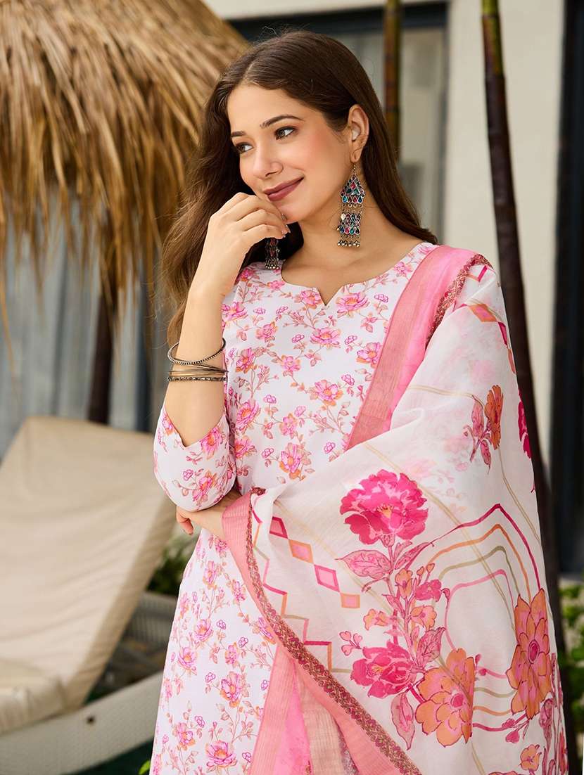 women printed three quarter sleeves kurta pant set with dupatta - 22579658 -  Standard Image - 5