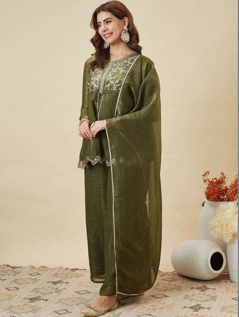 women embroidered long sleeves kurta palazzo set with dupatta - 22579712 -  Standard Image - 3