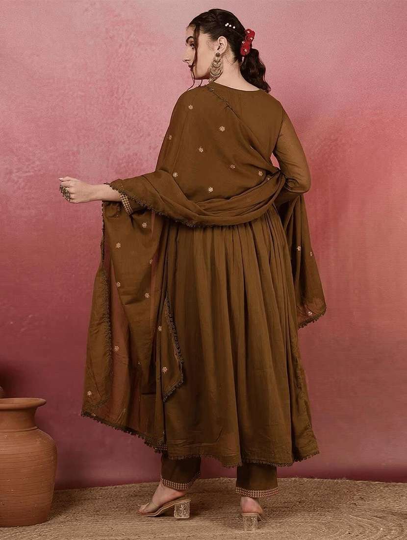 women embroidered long sleeves kurta pant set with dupatta - 22579807 -  Standard Image - 3