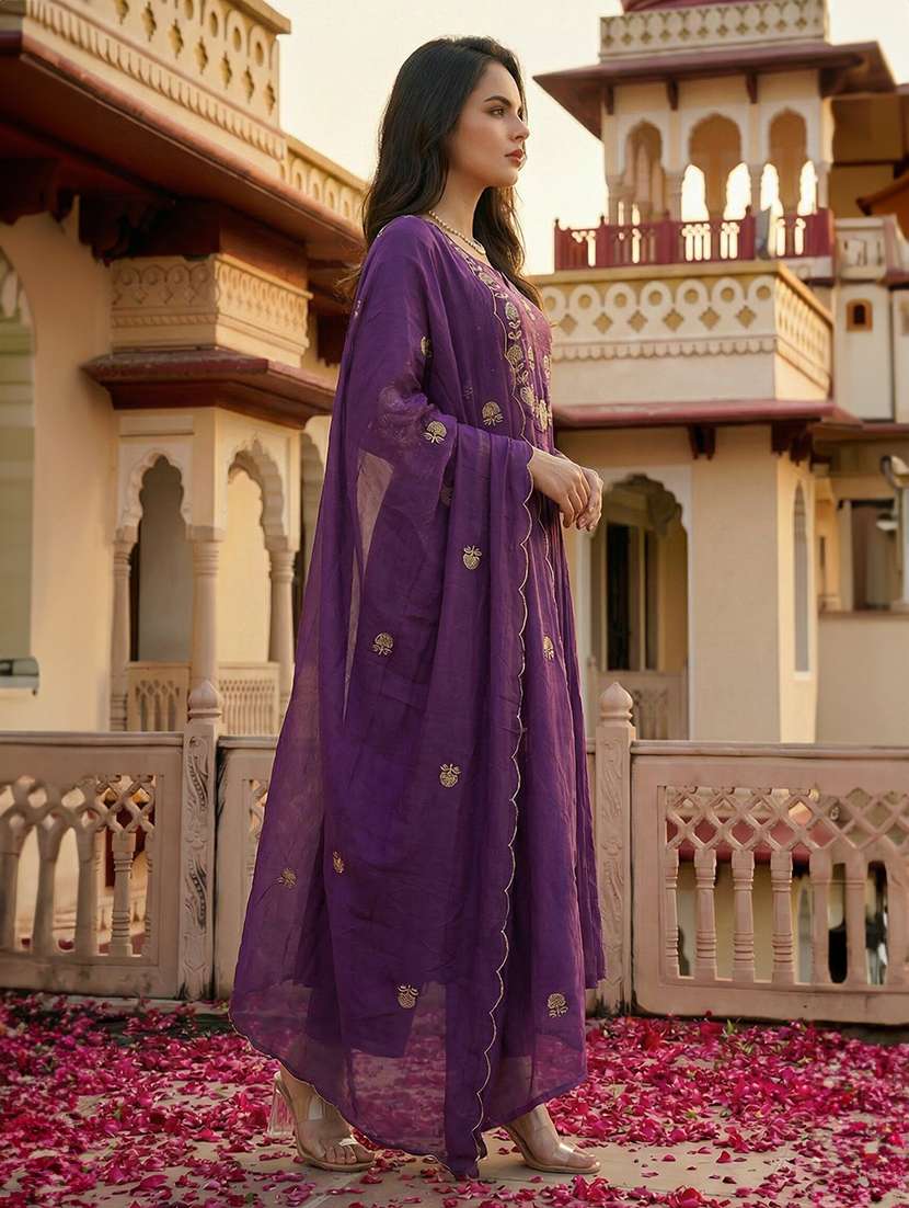 women embroidered long sleeves kurta pant set with dupatta - 22579824 -  Standard Image - 3