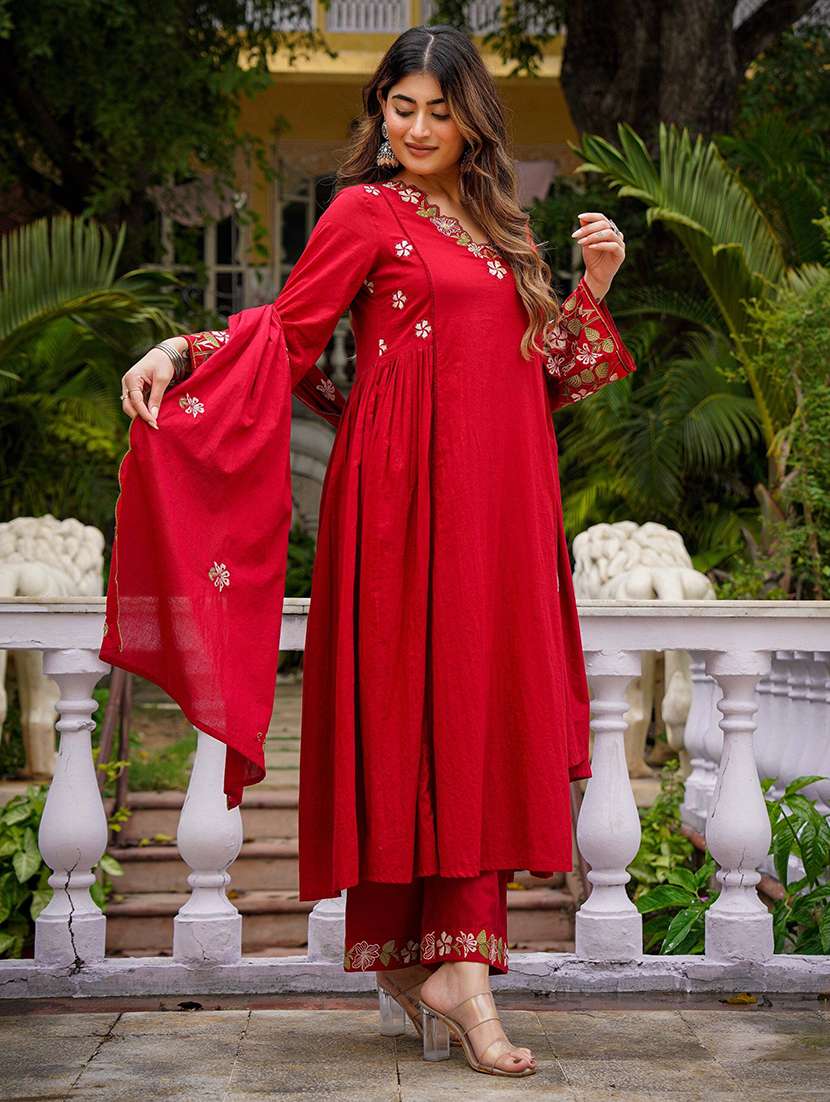 women embroidered long sleeves kurta pant set with dupatta - 22579845 -  Standard Image - 3