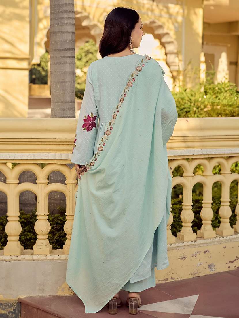 Women Embroidered Long Sleeves Kurta Pant Set With Dupatta - 22579888 -  Standard Image - 3