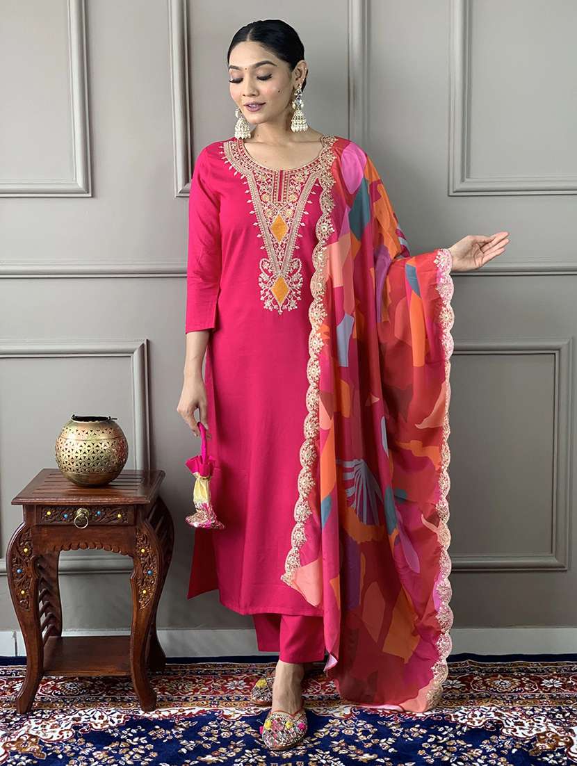 women embroidered three quarter sleeves kurta pant set with dupatta